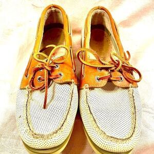 SPERRY TOP SIDERS SIZE 8M